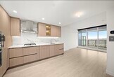 Photo principale - 4890 Lougheed Hwy