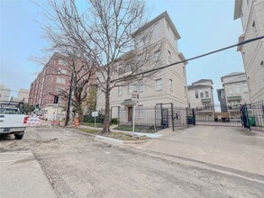 Building Photo - 2201 Austin St