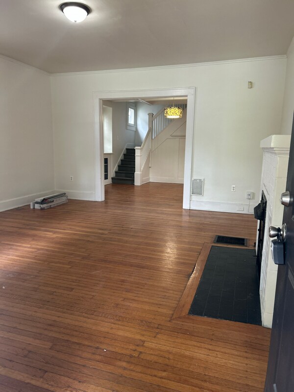 Foto del edificio - 3355 N College Ave