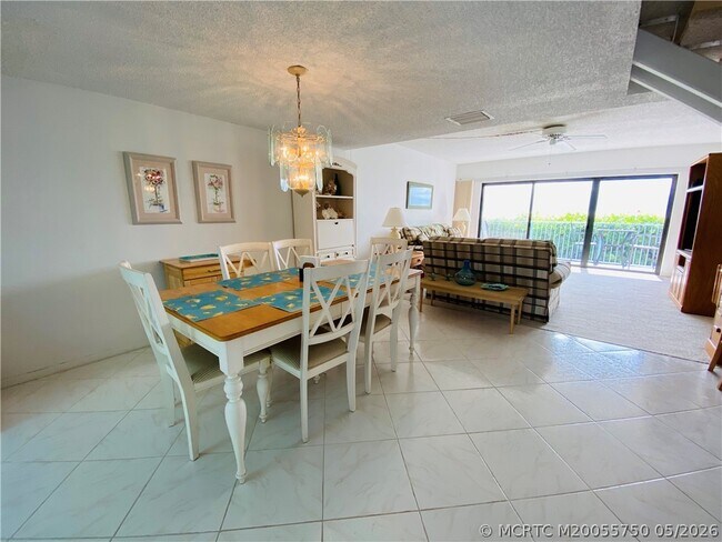 Foto del edificio - 11000 S Ocean Dr