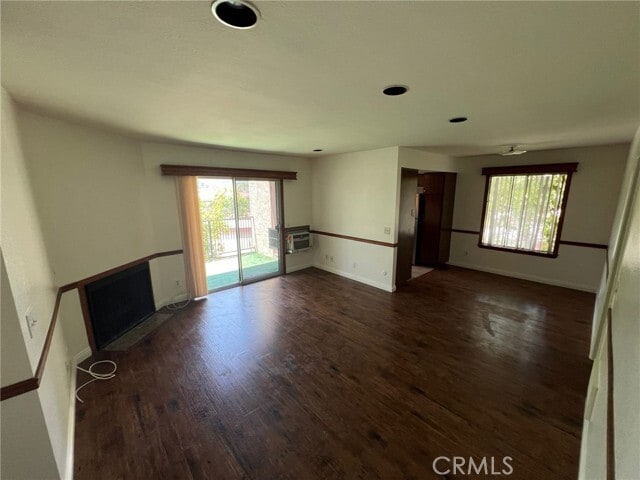Building Photo - 1056 S Idaho St