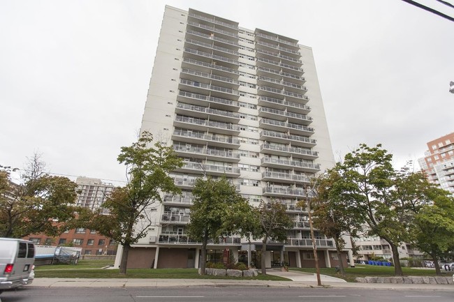 Building Photo - 890 Mount Pleasant Apartments