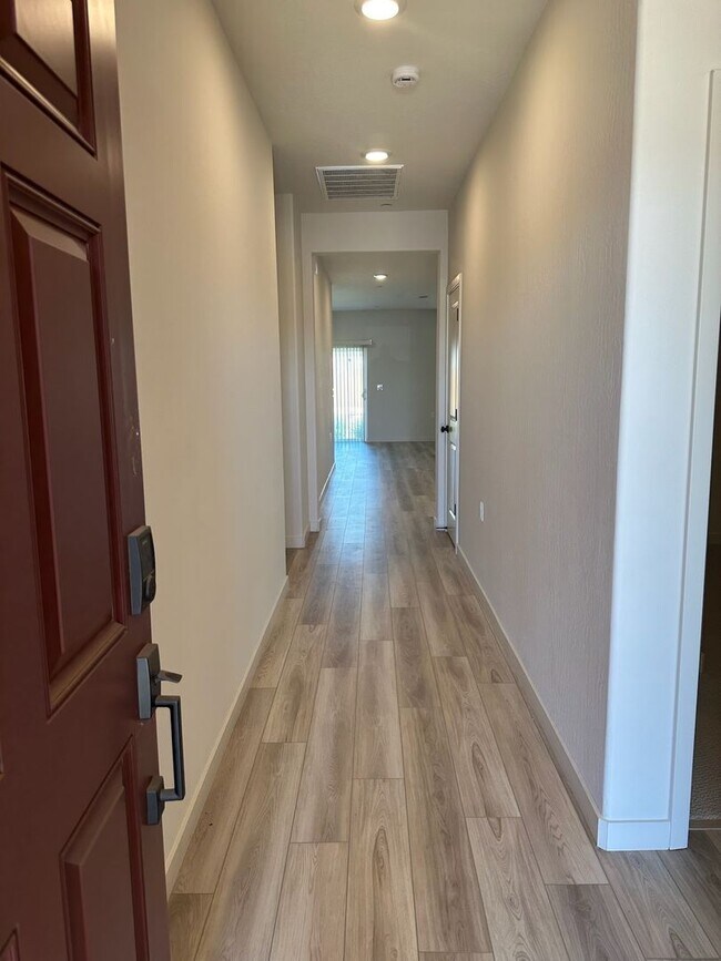 Building Photo - 1798 Justice Ave