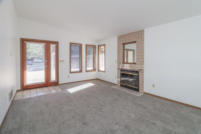 Foto del edificio - 9240 Mullen Rd SE