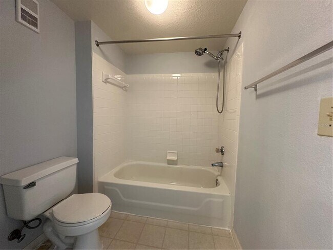 Foto del edificio - 7270 Westpointe Blvd