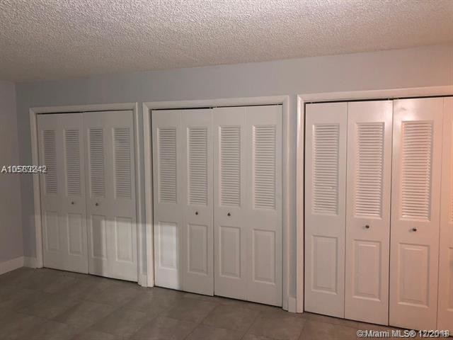 Building Photo - 6940 NW 186th St