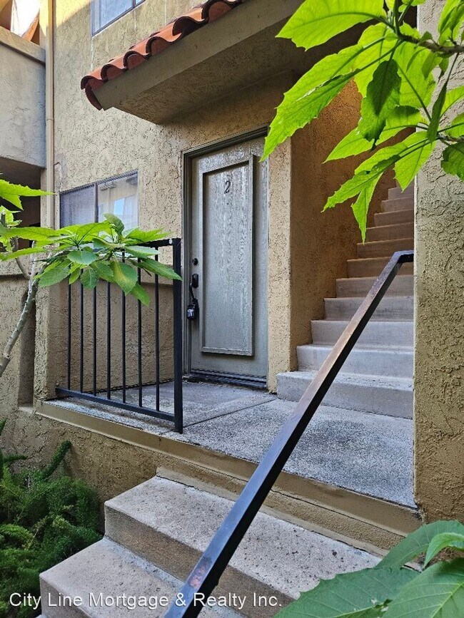 Building Photo - 2 br, 2 bath House - 4192 33rd Street #2
