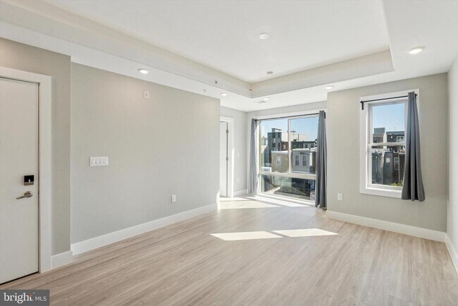 Foto del edificio - 2401 N 2nd St