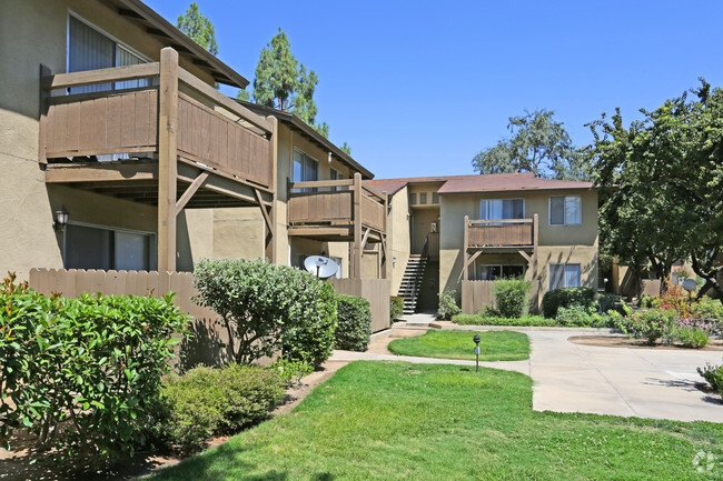 Complejo - Briarwood Apartments