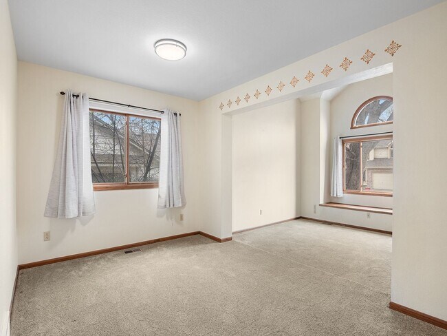 Foto del edificio - ? Open & Airy Fort Collins Home Near Harmony | Fireplace, Finished Basement & 2-Car Garage