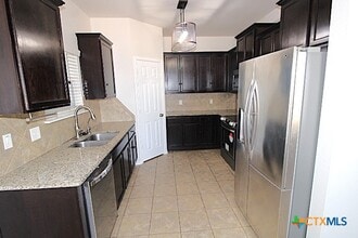 Building Photo - 2306 Jesse Dr
