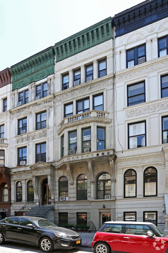 Foto del edificio - 130 W 75th St