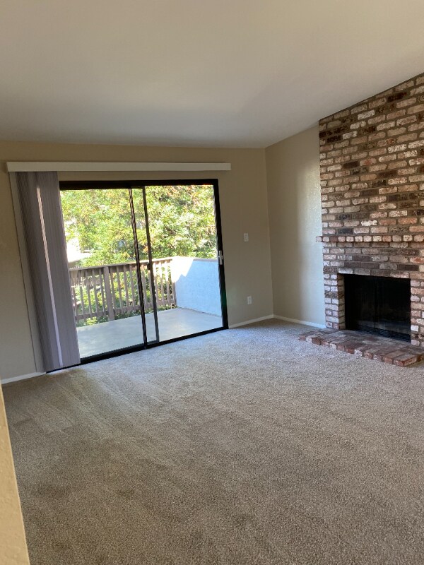 Foto del edificio - 2055 Sierra Rd