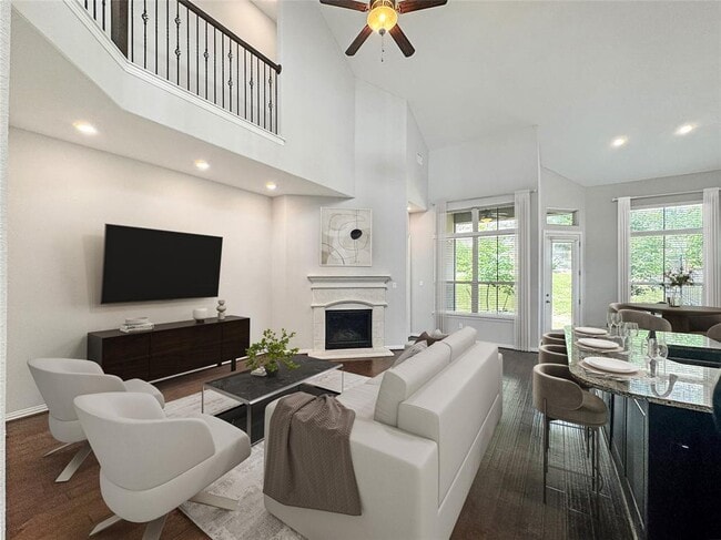Building Photo - 117 Beneteau Dr