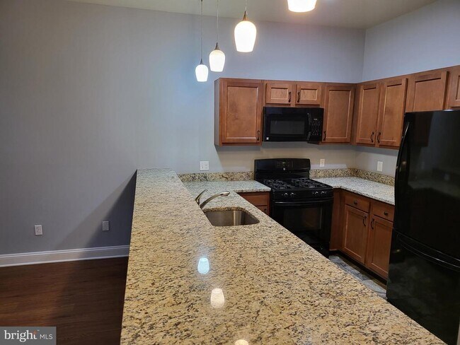Foto del edificio - 507 S Bond St