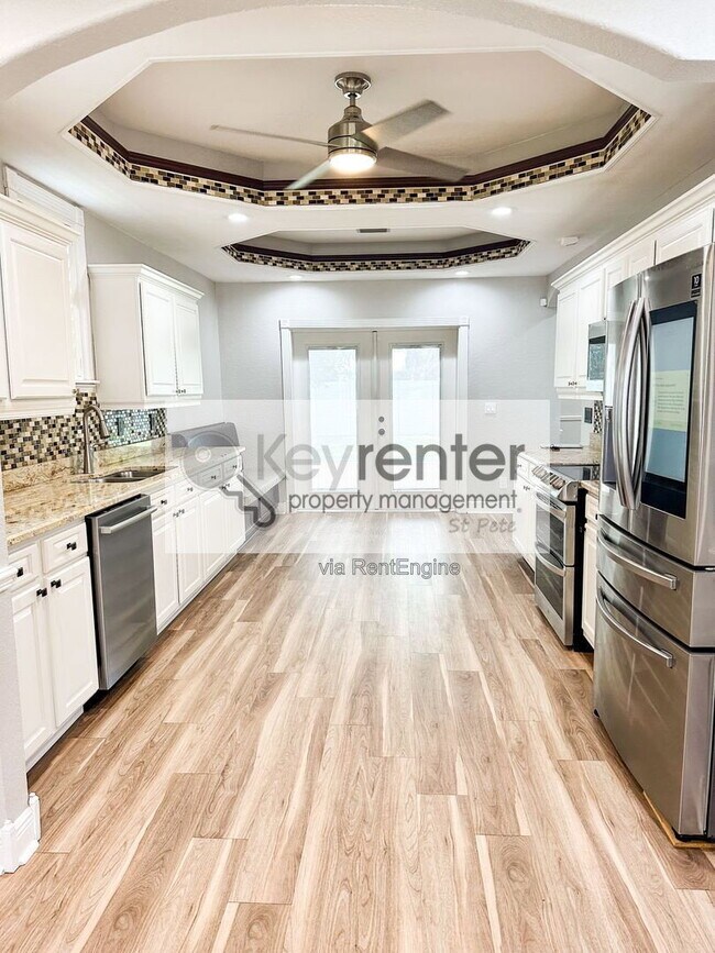 Foto del edificio - 3814 W El Prado Blvd