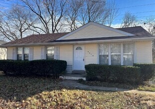 Building Photo - 6910 Noble Dr