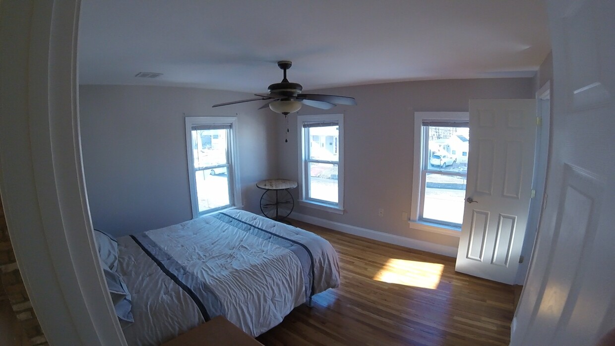 Master Bedroom - 52 Salem Street