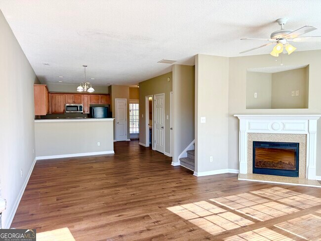 Building Photo - 8330 Oakley Cir