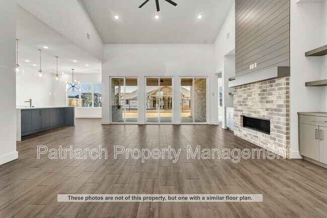 Foto del edificio - 4800 White Ash Ct