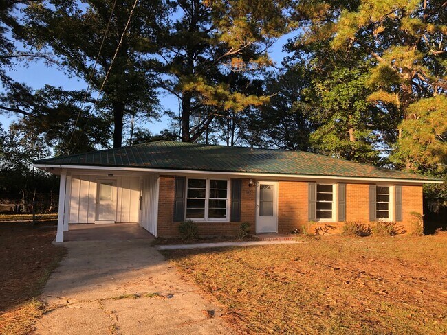 Building Photo - 102 Wittel Ave