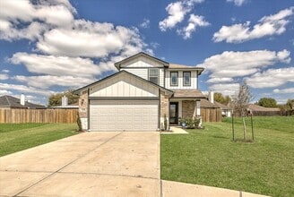 Building Photo - 1228 Haverford Ln