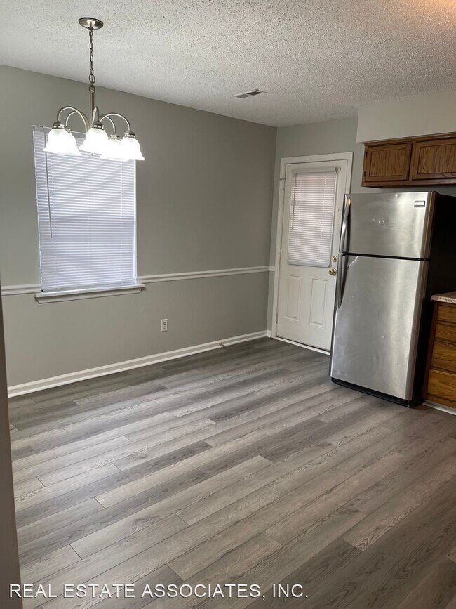 Building Photo - 3 br, 2 bath House - 1109 Allgood Street