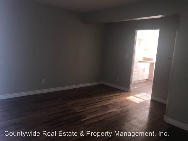 Foto del edificio - 4546-4562 Boundary St