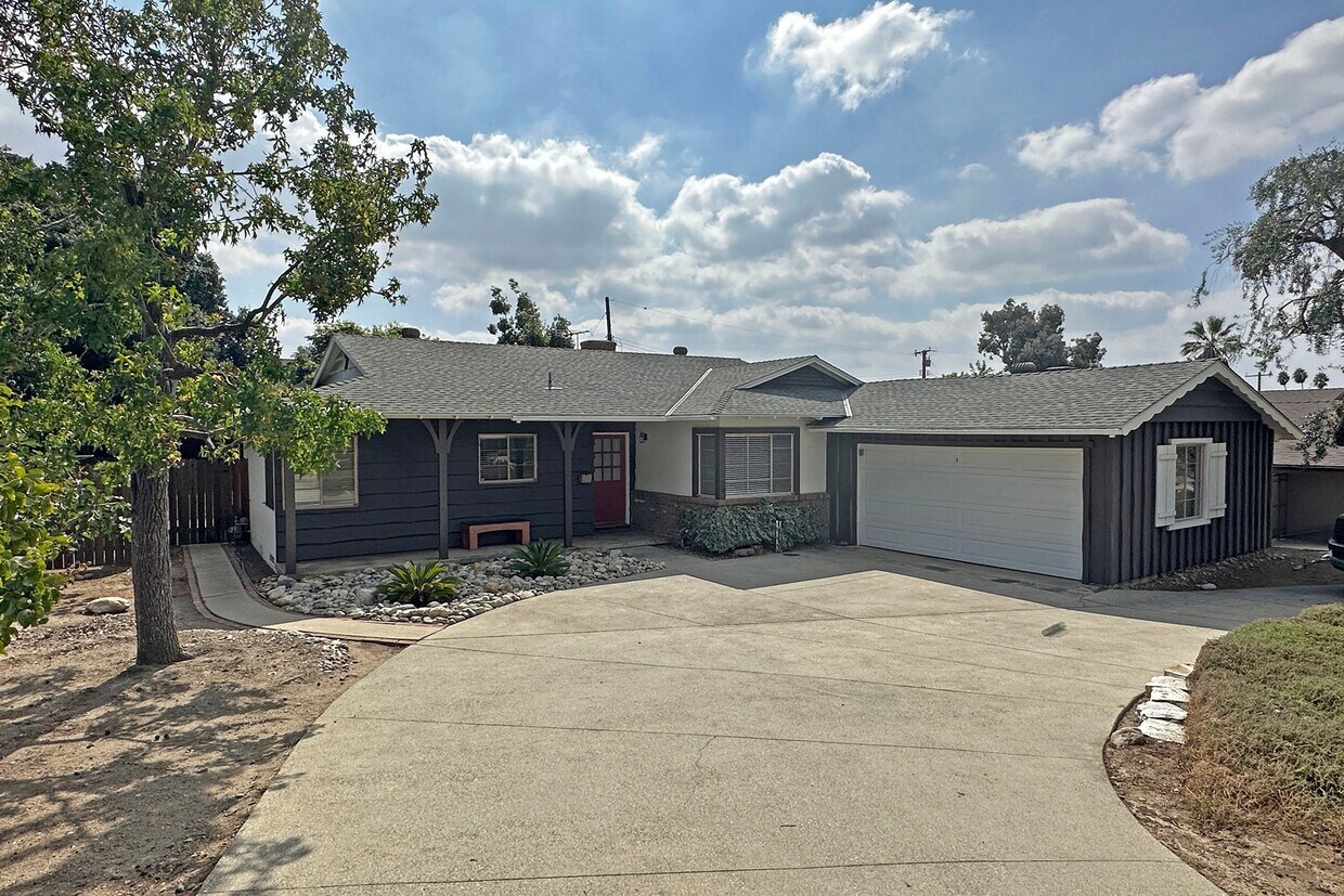 1112 W Briarcroft Rd, Claremont, CA 91711 House Rental in Claremont