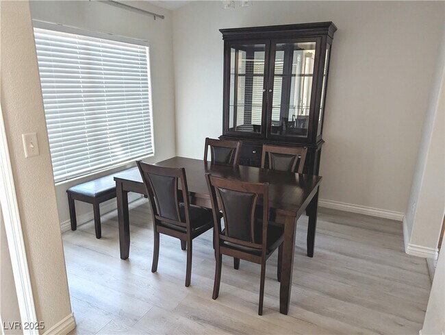 Foto del edificio - 2509 Cog Hill Ln