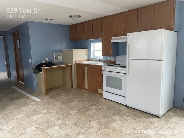 Building Photo - Charming 3bed/1bath Mobile Home. May Speci...