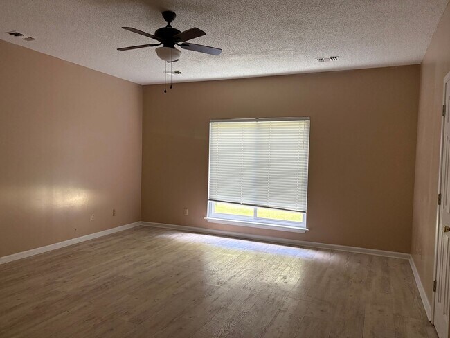 Foto del edificio - 3394 E Oglethorpe Hwy