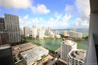 Building Photo - 950 Brickell Bay Dr