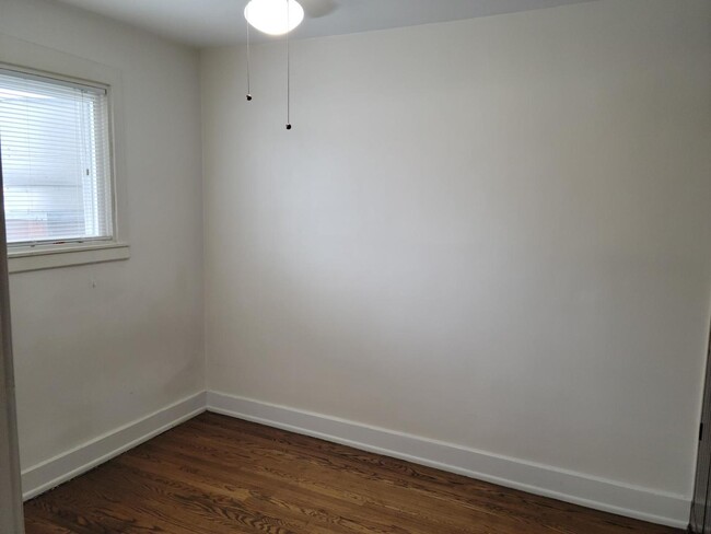 Foto del edificio - 3208 Grove Ave