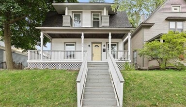 Building Photo - 1156 Baldwin St SE