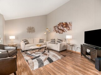 Building Photo - 1810 Wind Song Dr