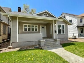 Building Photo - 1729 11th Ave