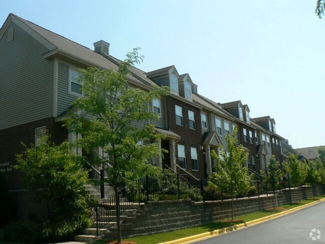 Building Photo - 11346 Stratton Ave