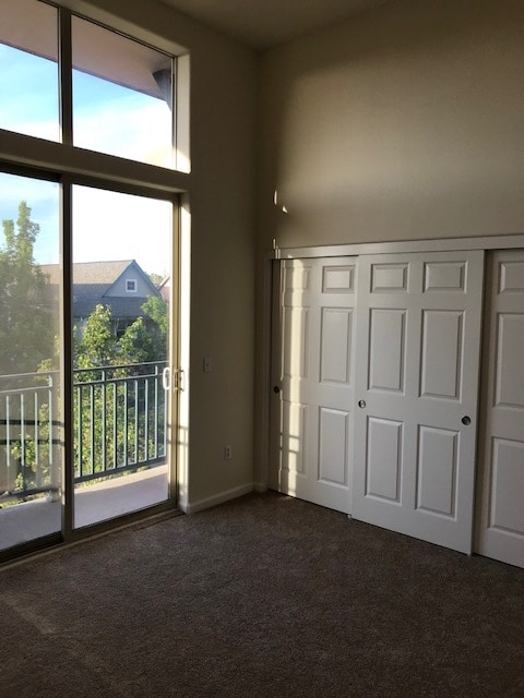 Building Photo - 3840 Martina Dr #205