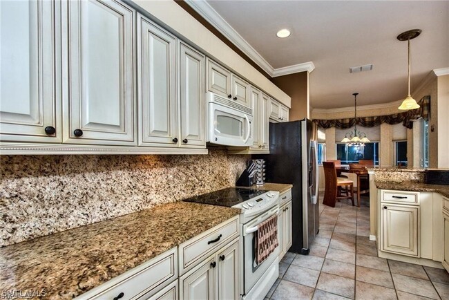 Foto del edificio - 8860 Springwood Ct