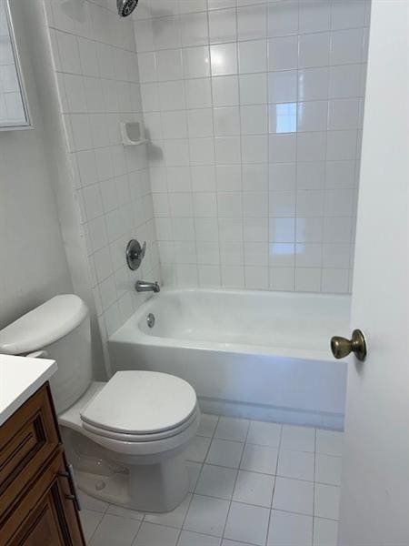 Building Photo - 3261 Sabal Palm Manor