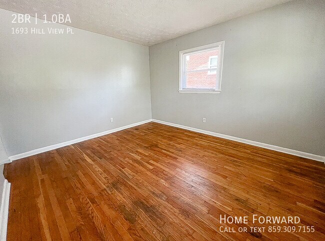 Building Photo - 1693 Hill View Pl
