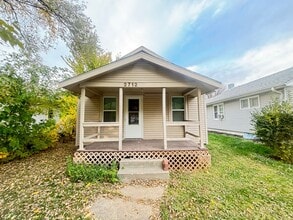 Building Photo - 2712 5th Ave