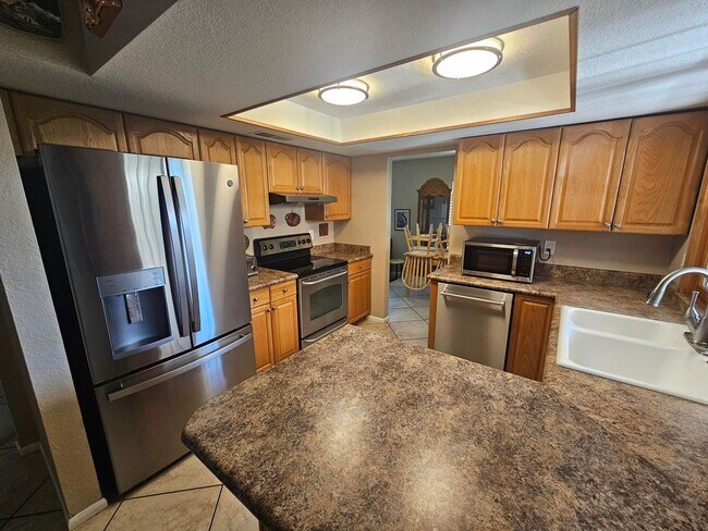 Foto del edificio - 3 Bedroom 2 Bath Furnished Home