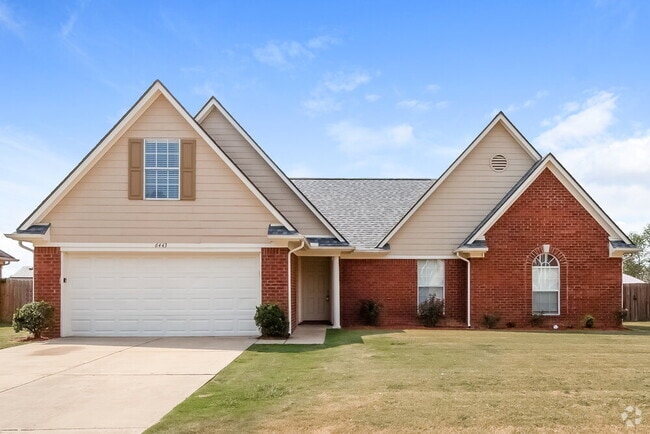 Building Photo - 6443 White Hawk Ln