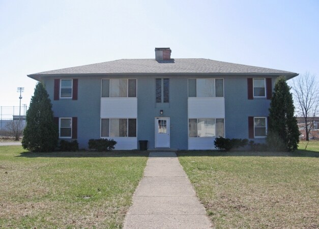 Building Photo - 6121 Dickson Rd