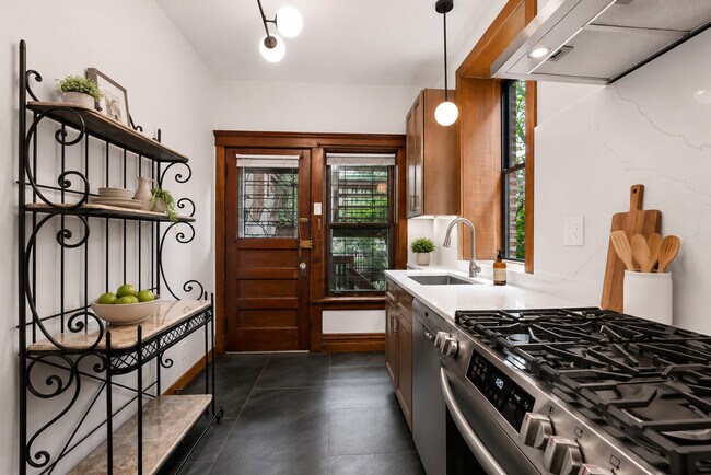 Foto del edificio - 4725 N Dover St