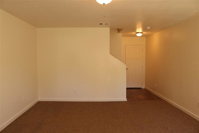 Foto del edificio - 10535 Mills Rd