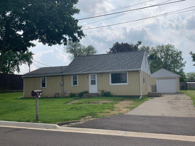 9804 Orlando St, Machesney Park, IL 61115 House for Rent in Machesney