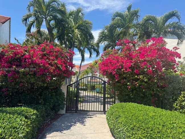 Foto del edificio - 21208 Harbor Way